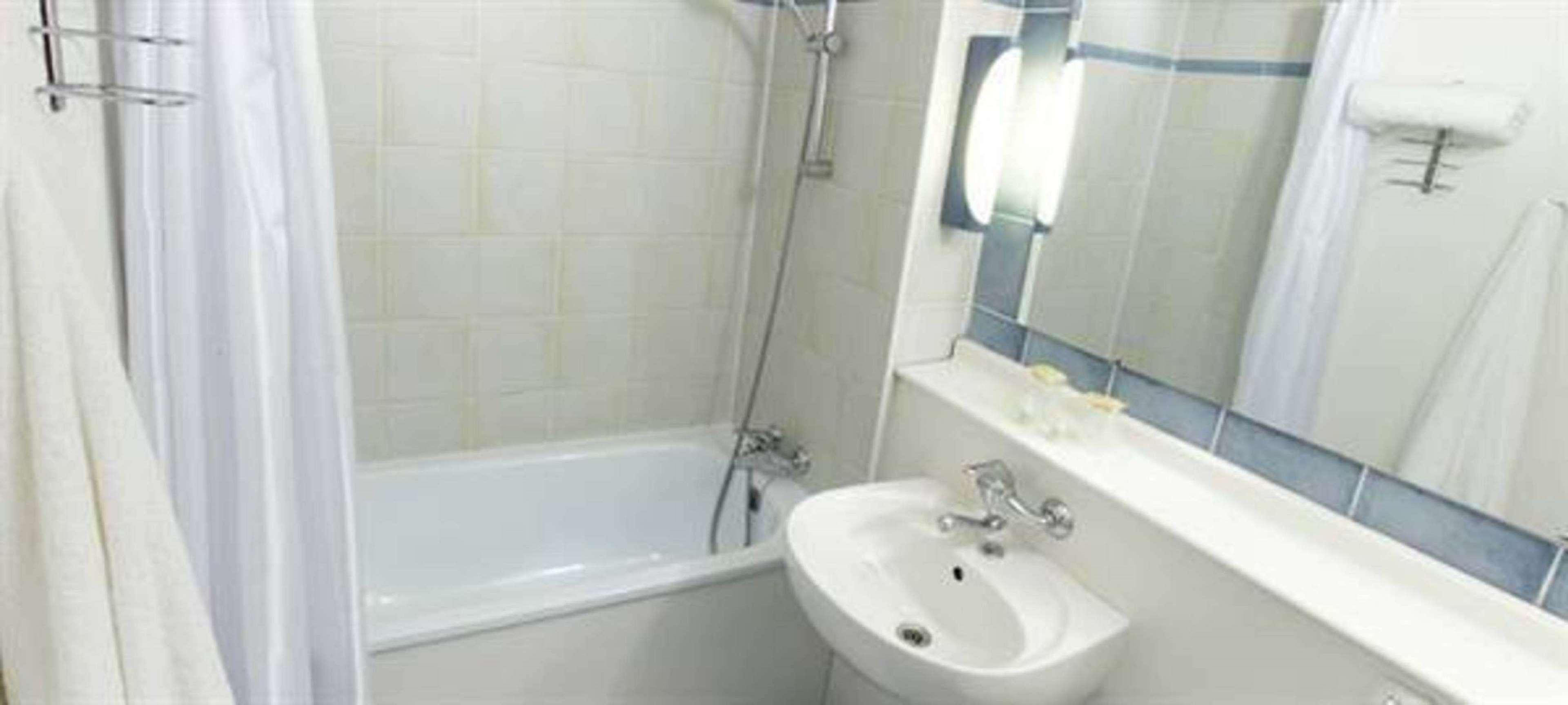 Campanile Hotel 3*